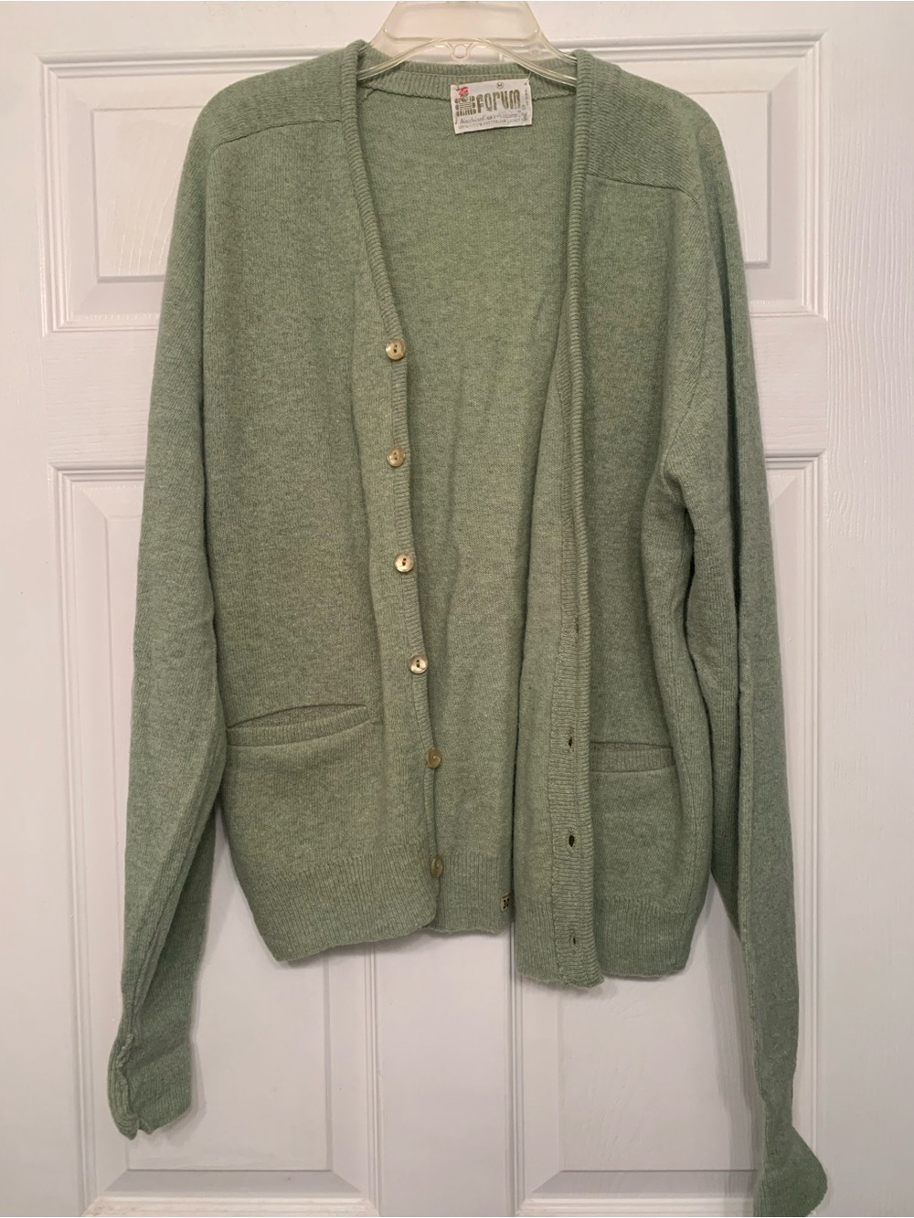 Vintage Green Forum Sportswear Australian Lambswool Cardigan Size M 1960s-80s